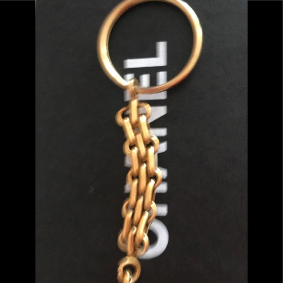 Authentic vintage Chanel keychain gold - Picture 5 of 13